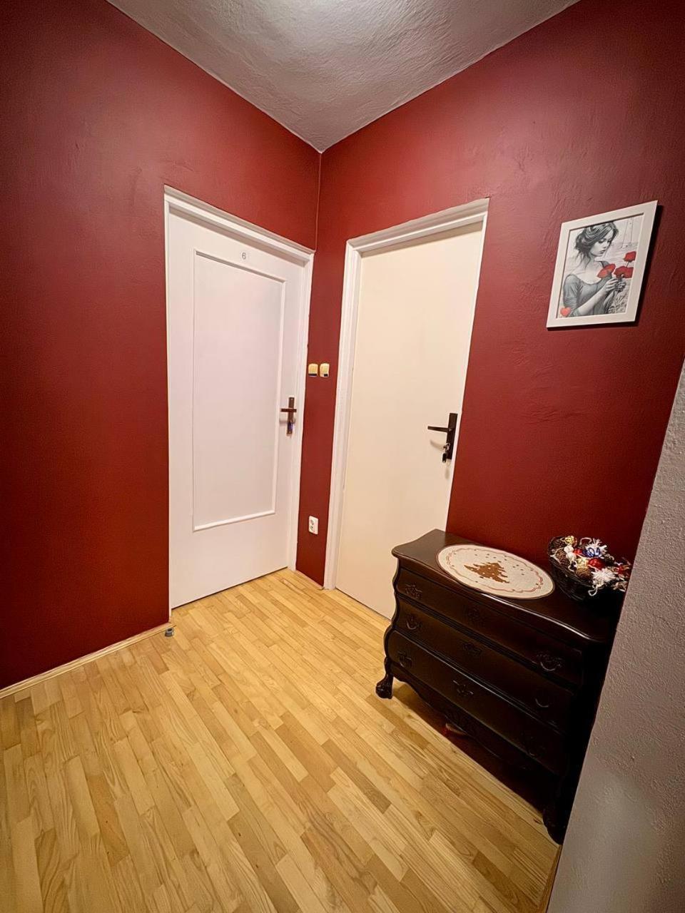 Vector Home Warsaw Luaran gambar