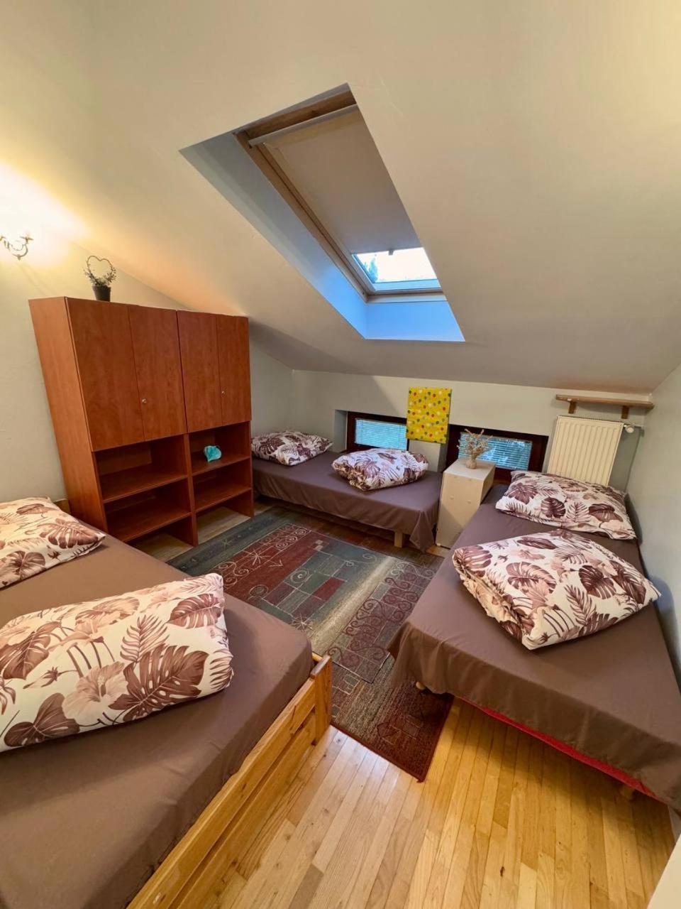 Vector Home Warsaw Luaran gambar