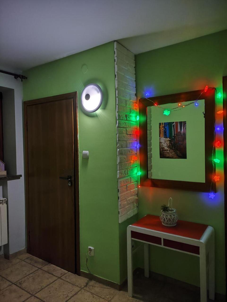 Vector Home Warsaw Luaran gambar