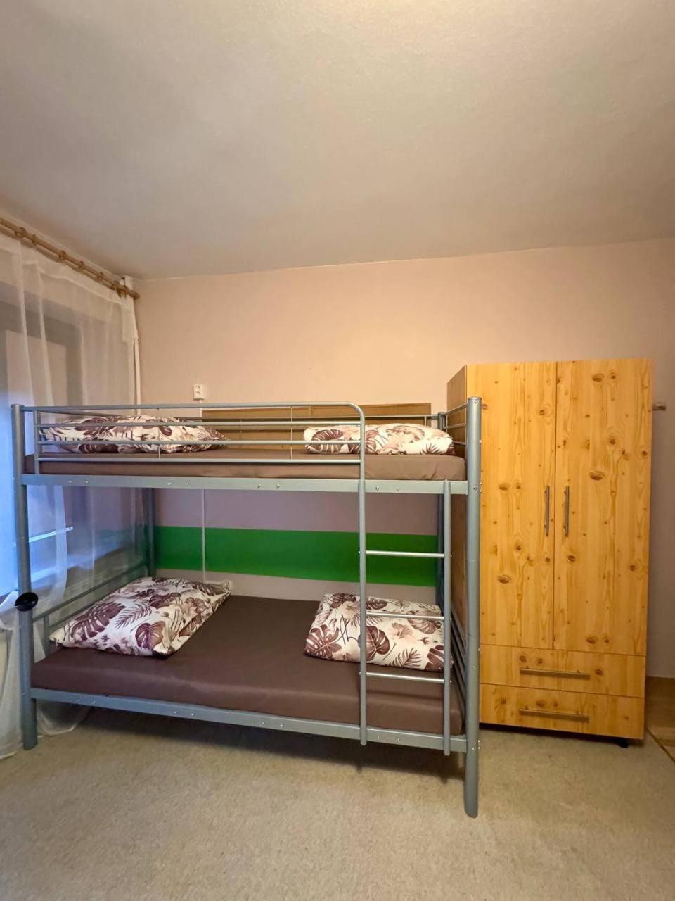 Vector Home Warsaw Luaran gambar
